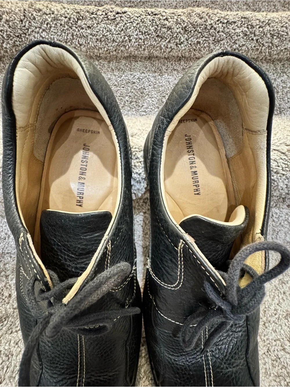 Johnston & Murphy Men's Size 11.5M Black Sheepskin Leather Oxford Shoes 20-7222